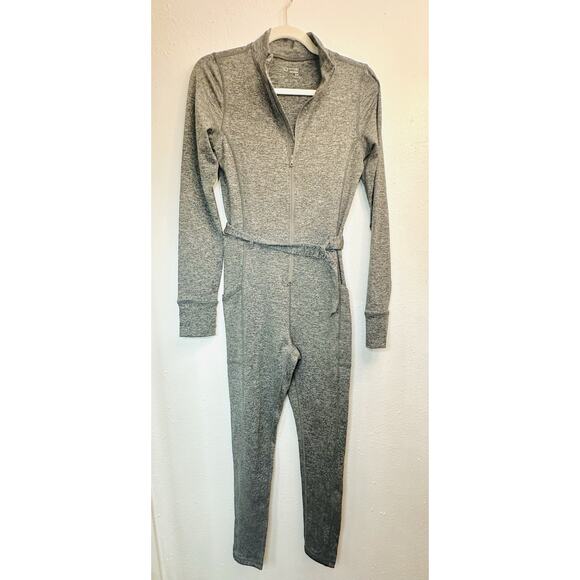 NWOT Offline By Aerie Jumpsuit Warm Up Grey Size Medium - Picture 2 of 9